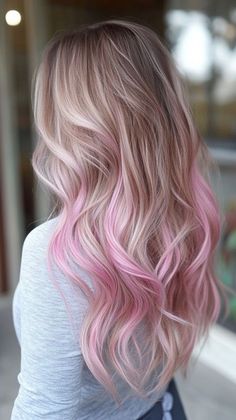 Blond And Light Pink Hair, Light Pink Hair Dye Ideas, Blonde Hair With Pink Front Pieces, Blonde And Lilac Hair Ombre, Light Pink Hairstyles, Pink Hair Dye Ideas Blondes, Blonde And Light Pink Hair, Dusty Pink Highlights, Pink Balayage Blonde