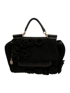 Dolce & Gabbana Top Handle BagBlackGold-Tone HardwareLeather TrimHandleSingle Exterior PocketLogo Jacquard Lining & Dual Interior PocketsSnap Closure at FrontProtective Feet at Base Woolen Purse, Dolce And Gabbana Handbags, Wool Bags, Handbag Handles, Woman Bags Handbags, Dolce E Gabbana, Crochet Handbags, Purse Bag, Dolce & Gabbana