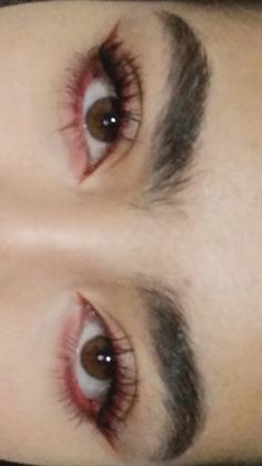 Makeup Red Ideas, Easy Makeup Inspiration, Brown Eyes With White Eyeliner, Red Wing Eye Makeup, Masquerade Eye Makeup Under Mask, Burgundy Eye Makeup Green Eyes, Makeup Ideas For Downturned Eyes, Makeup Ideas For Dark Brown Eyes, Red Subtle Makeup