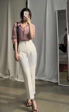 Elegant Fashion Outfits, Casual College Outfits, Trendy Dress Outfits, Business Casual Outfits For Work, Everyday Fashion Outfits, Casual Day Outfits, Elegante Casual, Quick Outfits