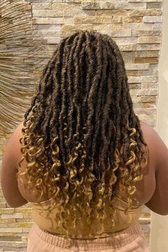 Crochet Goddess Locs, Crochet Straight Hair, Crochet Braids Hairstyles Curls, Best Crochet Hair, Crochet Goddess, Crochet Curls, Nars Concealer, Crochet Hairstyles, Crochet Beautiful