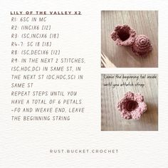 the instructions for crochet baby booties are shown