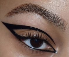 Photographie Indie, Whey Isolate, Eyeliner Styles, Edgy Makeup, Creative Makeup Looks