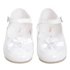 As special as can be she will be in this Christening white patent dress shoe for your baby toddler girl . Shoe features side buckle and rubber sole bottom. White Shoes Kids, Girls Wedding Shoes, Communion Shoes, First Communion Shoes, Pageant Shoes, Girls Gloves, Flower Girl Shoes, Special Occasion Shoes, Infant Flower Girl Dress