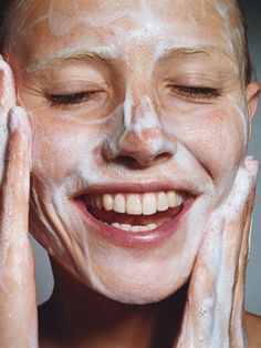 Your pores expand as gunk accumulates in them—and the older you get, the more likely they are to stay expanded. Put them on a diet by switching to a cleanser with salicylic acid, which "dissolves the oil in the pores," says New York City and Coral Gables, Florida, dermatologist Fredric Brandt. It also helps slough away dead skin that can lead to clogging. We like Neutrogena Oil-Free Acne Wash Pink Grapefruit Facial Cleanser and Bioré Blemish Fighting Ice Cleanser. Best Skin Cream, Anti Aging Beauty, Anti Aging Tips, Best Anti Aging, Youthful Skin, Anti Aging Cream, Skin Tips, Anti Aging Skin Products, Aging Skin Care