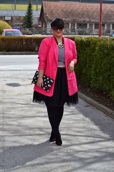 Plus Size Fashion - Curvy Claudia: A little Pop of Colour II Pink Plus Size Outfits, Edgy Plus Size Outfits, Edgy Plus Size, Pink Plus Size, Oktoberfest Outfit, Boyfriend Jacket, Jumper Outfit, Fashion For Petite Women