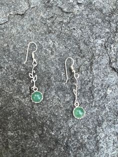 Aventurine (8mm) and tendrils of leaves in silver. Elegant Silver Aventurine Jewelry, Silver Aventurine Dangle Jewelry, Mount Dora, Sterling Silver Earrings, Jewelry Earrings Dangle, Silver Earrings, Dangle Drop Earrings, Dangle Earrings, Jewelry Earrings