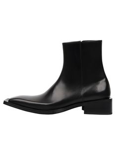 Editor's NotesSO.U:LESURES’s chelsea boots give modern and minimal look with square toe shape and bold, oversized outsole.- Zipper closure- Square toe shape- Bold, oversized outsole- Logo engraved in the bottom of outsole- Leather fabricMeasurements(in.)- Size: KR220mm(US4) - KR300mm(US12)- Heel Height: 1.8in.- Fits true to the sizeComposition & Care- 100% Box Leather- Please check the care labelDesigner- by SO.U:LESURES Modern Chelsea Boots For Winter Workwear, Square Toe Chelsea Boots For Fall Business Wear, Modern Chelsea Boots For Business In Fall, Modern Chelsea Boots With Lug Sole, Modern Chelsea Boots With Square Toe For Work, Modern Pointed Toe Chelsea Boots For Business, Modern Square Toe Chelsea Boots For Work, Business Chelsea Boots With Square Toe And Leather Sole, Modern Heeled Boots With Leather Sole