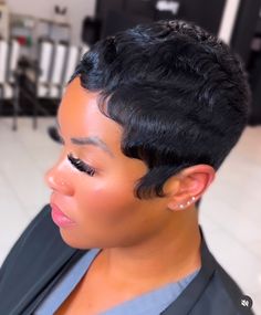 Short Pixie Cut Black Women, Hair Growth Women, Short Hair Images, Uk Clothing, Short Hair Styles Pixie, Pixie Cuts, Cute Fits, Gorgeous Hair