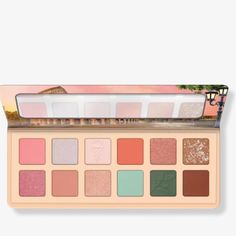 Essence Benvenuti A Roma Eyeshadow Palette New Ethereal Eyeshadow, Kendall Cosmetics, Make Up Collection, Queen Of Everything, Make It Rain, Eyeshadow Pallets, Purple Pearl, Cruelty Free Makeup, Eyeshadow Palettes