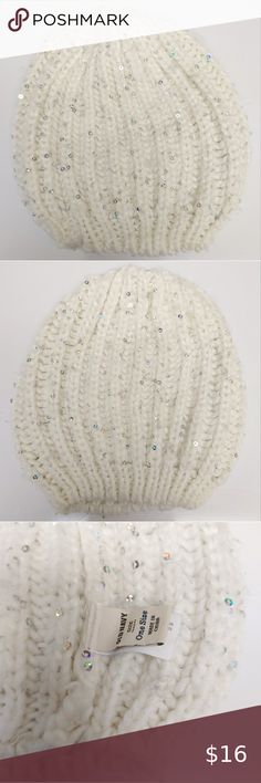 ❄️ Old Navy Y2K 2000s sparkly sequin stretchy round knit beanie one size Navy Accessories, Y2k 2000s, Knit Beanie, 6 Inches, So Cute, Old Navy, Sequin, Ready To Wear, Off White