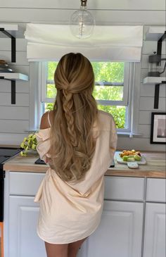 Beachy Hair, Hair Stylies, Long Blonde, Easy Hairstyles For Long Hair, Long Blonde Hair, Everyday Hairstyles, Dream Hair, Aesthetic Hair