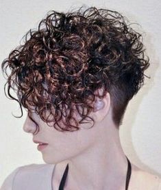 Curly Hair Photos, Short Curls, Haircuts For Curly Hair, Permed Hairstyles, Curly Hair Cuts