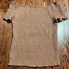 New With Tags, Very Stretchy Fitted Brown Tops For Vacation, Fitted Casual Vacation Tops, Casual Fitted Tops For Vacation, Fitted Casual Tops For Vacation, Stretch Brown Tops For Day Out, Sleeveless High Neck Blouse, Light Brown Top, Pink Floral Top, White Short Sleeve Shirt