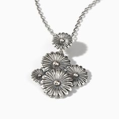 Weight: 4.89 gWidth: 20 mmHeight: 28 mmThickness: 5.3 mmMaterial: Plating Color: Length: 450 mm Elegant Daisy Flower Charm Jewelry, Elegant Daisy Shaped Jewelry, Sterling Silver Daisy Jewelry, Daisy Bouquet, Bouquet Flower, Necklace Online, Sterling Silver Necklace, Quality Jewelry, Sterling Silver Necklaces