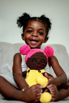 How To Make An Adorable Amigurumi Rag Doll With No Sewing - A Crafty Concept Crochet Rag Doll, Silly String, Lace Baby Blanket, Crochet Elephant Pattern, Animal Amigurumi, Crochet Hearts, Crochet Animal Amigurumi, Doll Clothes Patterns Free, Rag Doll Pattern