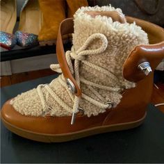 Coach Shoes Brand New With Tags. Coach Monroe Shearling Lace-Up Wedge Booties . Equestrian Style Boots, Metallic Ankle Boots, Coach Boots, Leather High Heel Boots, Patent Leather Boots, Brown Leather Heels, Leather Heeled Boots, Lace Up Wedges, Shearling Boots