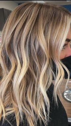 Dirty Blonde Hair With Highlights, Summer Blonde Hair, Dirty Blonde Hair, Hair Done, Blonde Hair Inspiration, Blonde Hair Shades, Balayage Hair Blonde, Blonde Hair Looks, Blonde Hair With Highlights