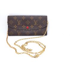 Verleihen Sie Ihrer Lieblingsgeldbörse mit dieser fabelhaften goldenen Cross-Body-Kette etwas Glanz. Hergestellt aus Materialien höchster Qualität, ist es stark und robust, ideal für Taschen und Geldbörsen aller Art, mit dicken, einfach zu verwendenden Verschlüssen, die alles sicher halten. Wählen Sie einfach die Länge aus, die Ihren Anforderungen am besten entspricht und in verschiedenen Größen von 90 cm bis 140 cm (35 Zoll bis 55 Zoll) angeboten wird. Ich möchte, dass Sie unser Sortiment genau Everyday Gold Rectangular Wallet On Chain, Classic Gold Wallet On Chain For Travel, Gold Crossbody Wallet On Chain For Everyday Use, Gold Travel Wallets With Chain Strap, Gold Travel Wallet With Chain Strap, Gold Wallet With Chain Strap, Gold Wallets With Chain Strap, Gold Wallets With Chain Strap For Everyday Use, Travel Clutch Wallet With Chain Strap