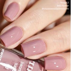 Nail Paints Colour, Skin Colour Nails, Nice Nail Colors, Uñas Color Natural, Nail Paint Colour, Mauve Nail Polish, Pinky Rose, Mauve Nails, Gel Nails At Home