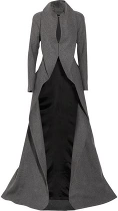 ALEXANDER MCQUEEN your clothing was art - Draped Wool / Cashmere Coat.. Rok Outfit, Dnd Stuff, Cluster Design, Wool Crepe, Classic Grey, فستان سهرة, Style Fall, Pretty Clothes, Hippie Chic