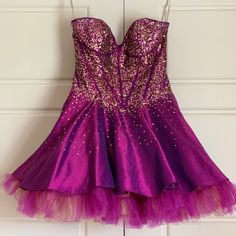 Purple Dress With Gold Sparkles, Worn Twice. Jovani Dresses, Dresses Homecoming, Gold Sparkle, Homecoming Dress, Purple Dress, Color Purple, Homecoming Dresses, Homecoming, Prom Dresses