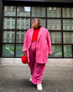 What’s your go to for when you want to look cute and fashionable?!? Mine is always a colorful suit ❤️💕❤️💕 . . Outfit deets in my LTK Link in stories ⬆️ . . #plussizefashion #plussizestyle #nystreetstyle #sizeinclusive #ss24fit Plus Size Going Out Outfits, Colorful Suit, Ny Street Style, Suit Outfit, Going Out Outfits, Fashion Books, Fitness Inspo, Simple Outfits, The Cutest