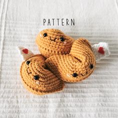 three crocheted stuffed animals sitting on top of a white sheet with text overlay