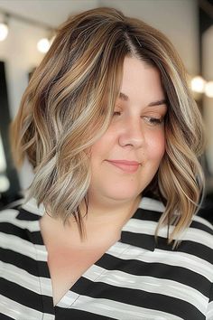 Medium-length bob haircut for women with fuller faces Flattering Bob Hairstyles, Shoulder Length Hair Double Chin, Short Hair Chunky Face, Haircuts For Fuller Faced Women, Hairstyle For Double Chin Face, Hairstyle For Full Face, Haircuts For Fuller Face, Chin Length Hairstyle Women, Hair For Chubby Face Double Chin