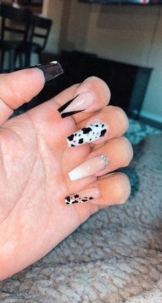 Nails Art Designs, Beauty Hacks Nails, Wedding Nails Glitter, Art Designs Ideas, Beauty Boost