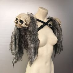 Costume Viking, Viking Skull, Womens Costumes, Viking Costume, Fantasy Costumes, Httyd, Fantasy Fashion