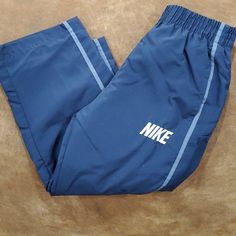 Nwt . Armory Navy Bin Ss S Nike Blue Cotton Pants, Nike Track Pants, Boy Sweatpants, Nike Joggers, Girls Joggers, Nike Sweatpants, Blue Joggers, Joggers Track Pants, Black Sweats