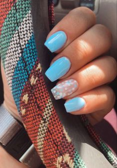 Nails One Finger Different, Cute Spring Acrylic Nails Short, Beach Summer Nails 2023, Beach Nail Inspo Acrylic, Medium Acrylic Nails Designs Ideas, Spring Nails With Nail Art, Preppy Nails Acrylic Square, Summer Nail Ideas Acrylic Coffin Short, Summer Nails Country