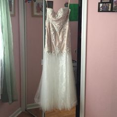 Brand New La Femme Gigi Prom Dress With Tags. Bought It And Didn't End Up Going To Prom. Beautiful And Unique. True Size 12 Size 12 Dress, White Silver, Dress Brands, Prom Dress, Wedding Dresses Lace, Color White, Prom Dresses, Size 12, Prom