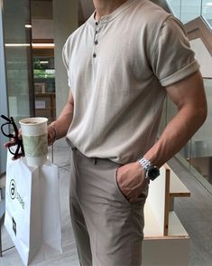 Mens Business Casual Outfits, Minimalist Fashion Men, Classy Outfits Men, Mens Casual Outfits Summer, Smart Casual Men, Men Fashion Casual Shirts, Stylish Men Casual, Street Style Outfits Men, Mens Casual Dress Outfits