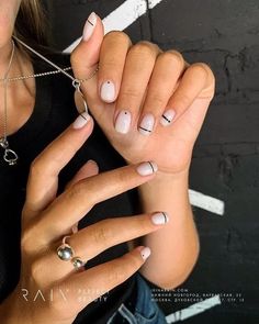 Are you looking for cute short nail designs that won't annoy you while working? If so, these gorgeous short nail ideas are perfect for you! Cute Short Nail Designs, Short Nail Ideas, Cute Short Nails, Modern Nails, Minimal Nails, Short Nails Art, Nails 2021, Short Nail, Short Nail Designs