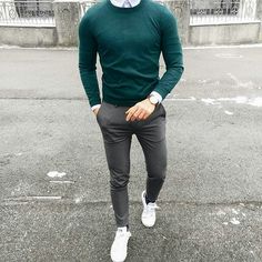 Sweater Outfits Men, Mens Fashion Swag, Mens Business Casual Outfits, Streetwear Inspiration, Formal Men Outfit, Formal Fashion, Stylish Men Casual, Mens Fashion Smart, Fashion Business Casual