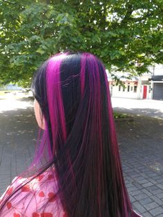 Black Hair Pink Highlights, Witchy Hair, Skunk Hair, Pink Blonde Hair, Chunky Highlights, Red Hair Inspo