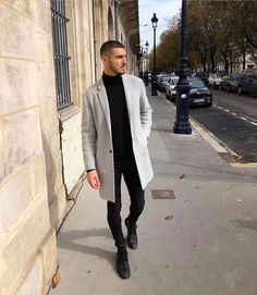 Turtle Neck Outfit Winter, Mock Turtleneck Outfit, Black Turtle Neck Outfit, Turtleneck Outfit Men, Slim Fit Groom Suit, Mens Smart Casual Outfits, Casual Office Wear, Turtleneck Outfit, Outfit For Men