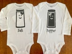 This adorable custom set is perfect for your set of twins, best friends, a couple, or a mommy and me match! The design is heat pressed onto white unisex bodysuits/shirts. This can be ordered for two girls (both with bows in the design), boy/girl (bow on salt or pepper) or two boys (no bows.) SS-SHORT SLEEVES LS-LONG SLEEVES Handmade tutus can be added! They can be made as pictured with a mix of white and black or you can get solid white and solid black. BODYSUIT SIZING: TwoTwos Treasures uses Ca White Fitted Top For Gender Reveal, Family Matching Fitted White Onesie, White Fitted Onesie For Family Matching, White Fitted Family Matching Onesie, Fun Fitted White Onesie, White Cotton Novelty Onesie, Twin Baby Costumes, Salt And Pepper Costume, Twin Shirts