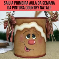 there is a coffee cup with a face painted on it and the words, sau a prima alla da sema da pintura country nati