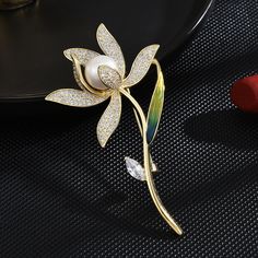 |<none>|3256804731425049 Accessories Style, Flower Leaf, Gold Brooches, Copper Material, Business Gifts, Flower Brooch, Shape Patterns, Fashion Fashion, Brooch Pin