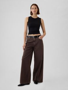 Mid Rise UltraSoft Baggy Jeans Brown Baggie Jeans, Brown Jeans Outfit Winter, Brown Jean Outfit, Mid Rise Baggy Jeans, Gay Style Women, Slightly Baggy Jeans, Baggy Cuffed Jeans, Business Casual Street Style, Low Rise Pants Outfit