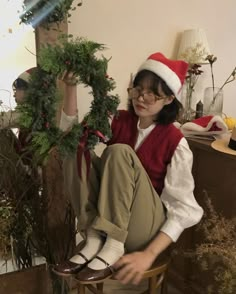 Christmas Winter Outfits, Outfit Korean Style, Old Outfits, Outfit Korean, Outfit Inspired, Insta Photo Ideas, Cute Casual Outfits, Christmas Wreath