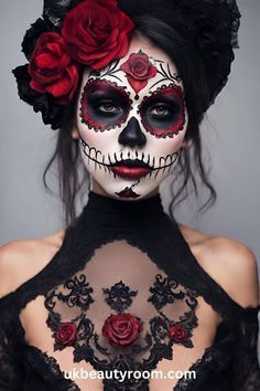 Maquillage Halloween Simple, Skull Face Paint, Sugar Skull Costume, Sugar Skull Face