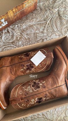 Summer Hamilton, 818 Tequila, Botas Western, Bota Country, Dr Shoes, Looks Country, Cowgirl Aesthetic, Vintage Cowgirl