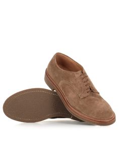 Beige soft suede Derby from Alberto Fasciani, featuring a round toe. Leather sole and rubber fund. Partially lined interior. Heel: 3 cmComposition: Suede Classic Plain Toe Suede Leather Shoes, Goodyear Welted Suede Leather Shoes For Derby, Suede Derby Shoes Men Outfit, Classic Lace-up Shoes With Suede Lining For Derby, Elegant Suede Lace-up Shoes For Derby, Luxury Suede Lace-up Shoes For Derby, Luxury Leather-lined Men's Shoes For Derby, Equestrian Lifestyle, Leather Riding Boots