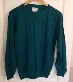 Vintage Blair Womens Pull Over Sweater Sz S Small Teal Green Evergreen Knit EUC. Has some Stretch. Actually looks like its back in style now...has a pleasant vintage look! MEASUREMENTS in photos. Smoke free pet free home. No stains and gently used. Teal Outfit Ideas, Teal Outfits, Beige Fashion, Teal Sweater, Pull Over Sweater, Green Outfit, Fashion Aesthetic, Teal Green, Style Ideas