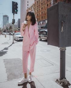 Monday Vibes, Look Rose, Pink Suit, Striped One Piece, Pink Blazer, Winter Trends, Business Outfit, Mode Inspo, Trend Fashion