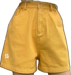 Cute Relaxed Fit Cotton Shorts, Cute Yellow Summer Shorts, Cute Yellow Shorts For Spring, Retro Cotton Shorts For Spring, Cute Cotton Shorts In Solid Color, Cute Spring Shorts With Pockets, Yellow Cotton Bottoms For Spring, Trendy Yellow Shorts With Pockets, Yellow Cotton Shorts With Pockets